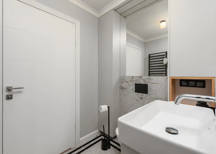 Bonifraterska 6 By Homeprime Apartment *