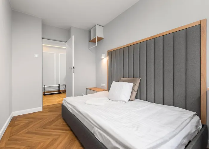 Bonifraterska 6 By Homeprime Apartment Warsaw